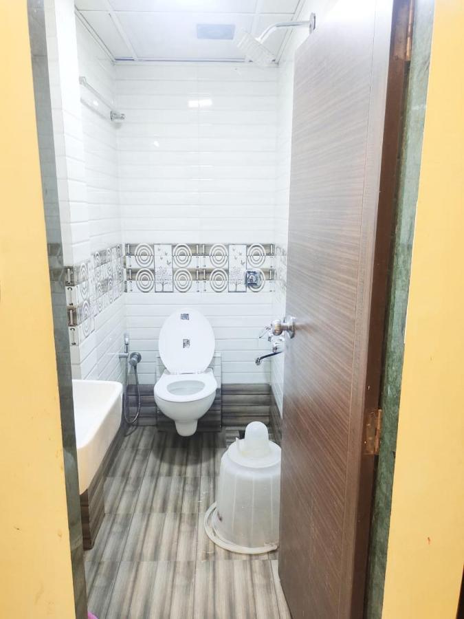 Hotel Golden Galaxy - Santacruz East Bombay Eksteriør billede
